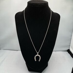 Silver Horseshoe Pendant Necklace